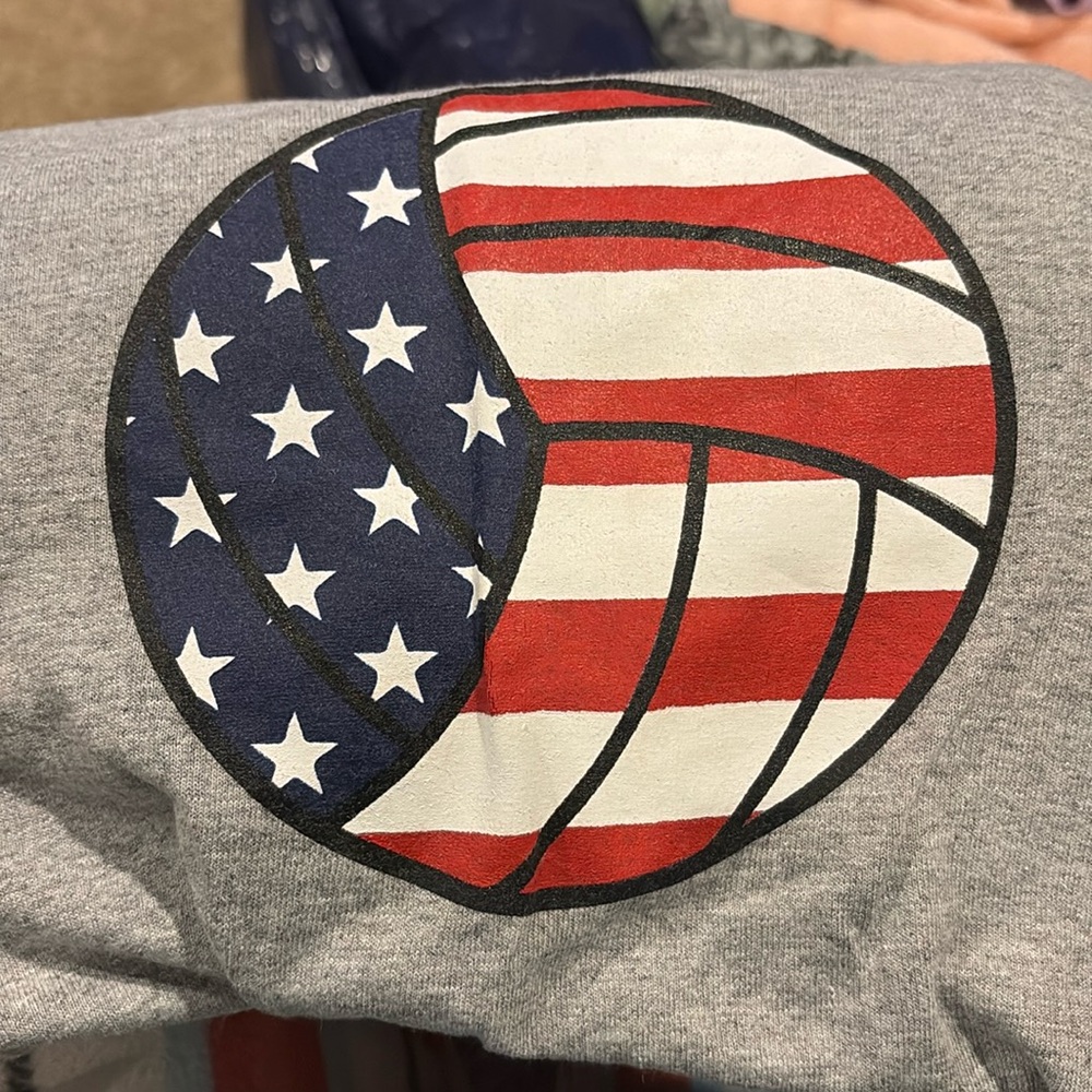 Long sleeve gray volleyball tee